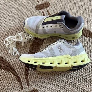On Running Women’s Gray & Lime Lightweight Sneakers